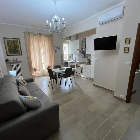 Attico Briccarello -Intero Appartamento- Elegant Suite With Free Wifi Near Inalpi Arena And Sporting Club Torino-Olimpyc Stadium Exterior photo
