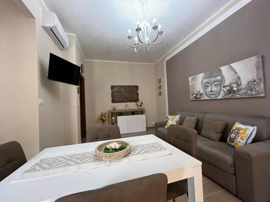 Attico Briccarello: Elegant Near Palaalpitour And Olympic Stadium * Turin