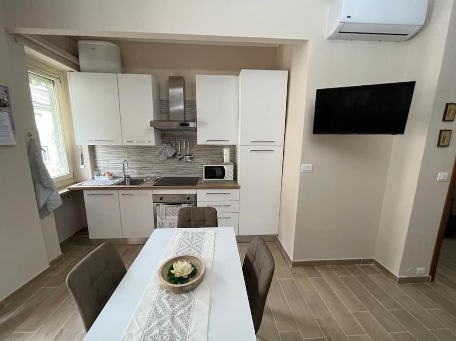 Apartment Attico Briccarello: Elegant Near Palaalpitour And Olympic Stadium