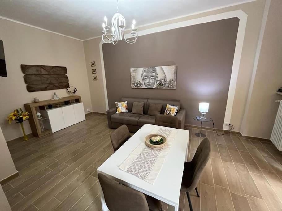 Attico Briccarello: Elegant Near Palaalpitour And Olympic Stadium Apartment