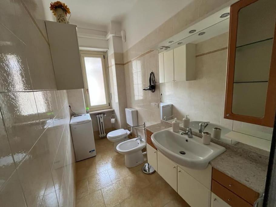 Apartment Attico Briccarello: Elegant Near Palaalpitour And Olympic Stadium