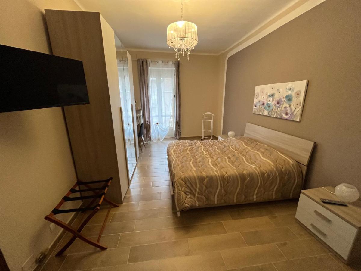 Attico Briccarello: Elegant Near Palaalpitour And Olympic Stadium