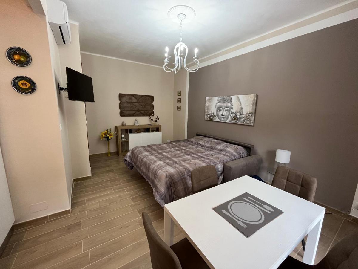 Attico Briccarello: Elegant Near Palaalpitour And Olympic Stadium Apartment Turin